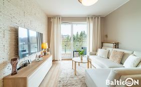 Apartamenty z widokiem na morze i dziedziniec BalticON Morska 6